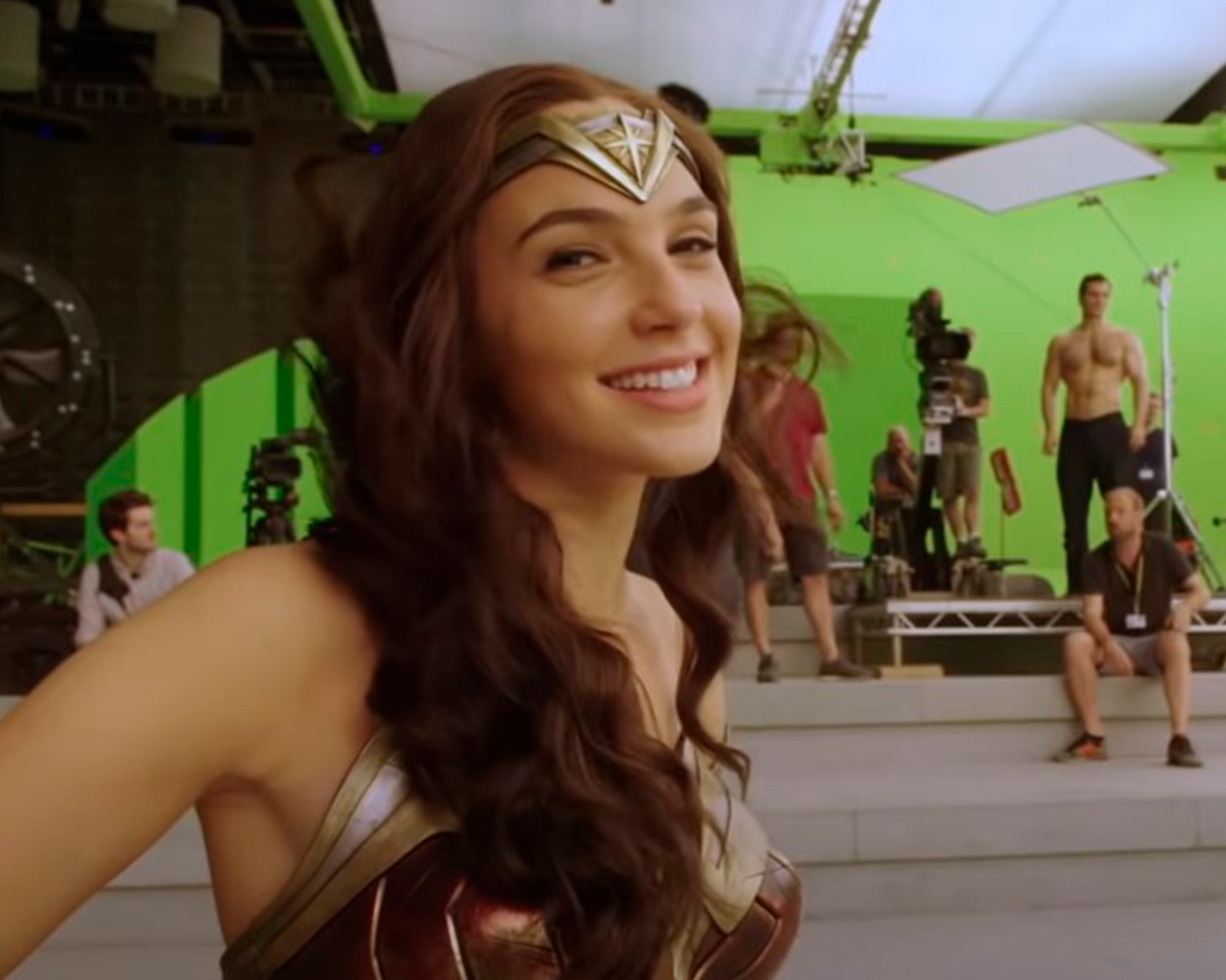 Gal Gadot conta relação com o elenco de Snyder Cut - Banner